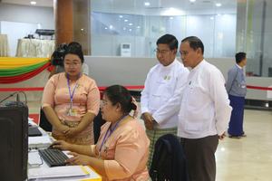 (၆၁) ကြိမ်မြောက် မြန်မာ့ကျောက်မျက်ရတနာပြပွဲ တတိယနေ့ ဆက်လက်ကျင်းပ