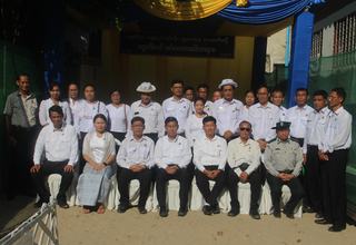 ဒုတိယဝန်ကြီးဦးခင်လတ်ကြီး၊ မန္တလေးတိုင်းဒေသကြီး၊ ကျောက်ဆည်မြို့နယ်ရှိထုံးကျောက်လုပ်ကွက်ကို  ကြည့်ရှုစစ်ဆေးပြီး မန္တလေးတိုင်းအတွင်းရှိ ဓာတ်သတ္တုထုတ်လုပ်ခွင့်ရန် ခွင့်ပြုမိန့်ရရှိထားသည့် ကုမ္ပဏီများနှင့်တွေ့ဆုံ